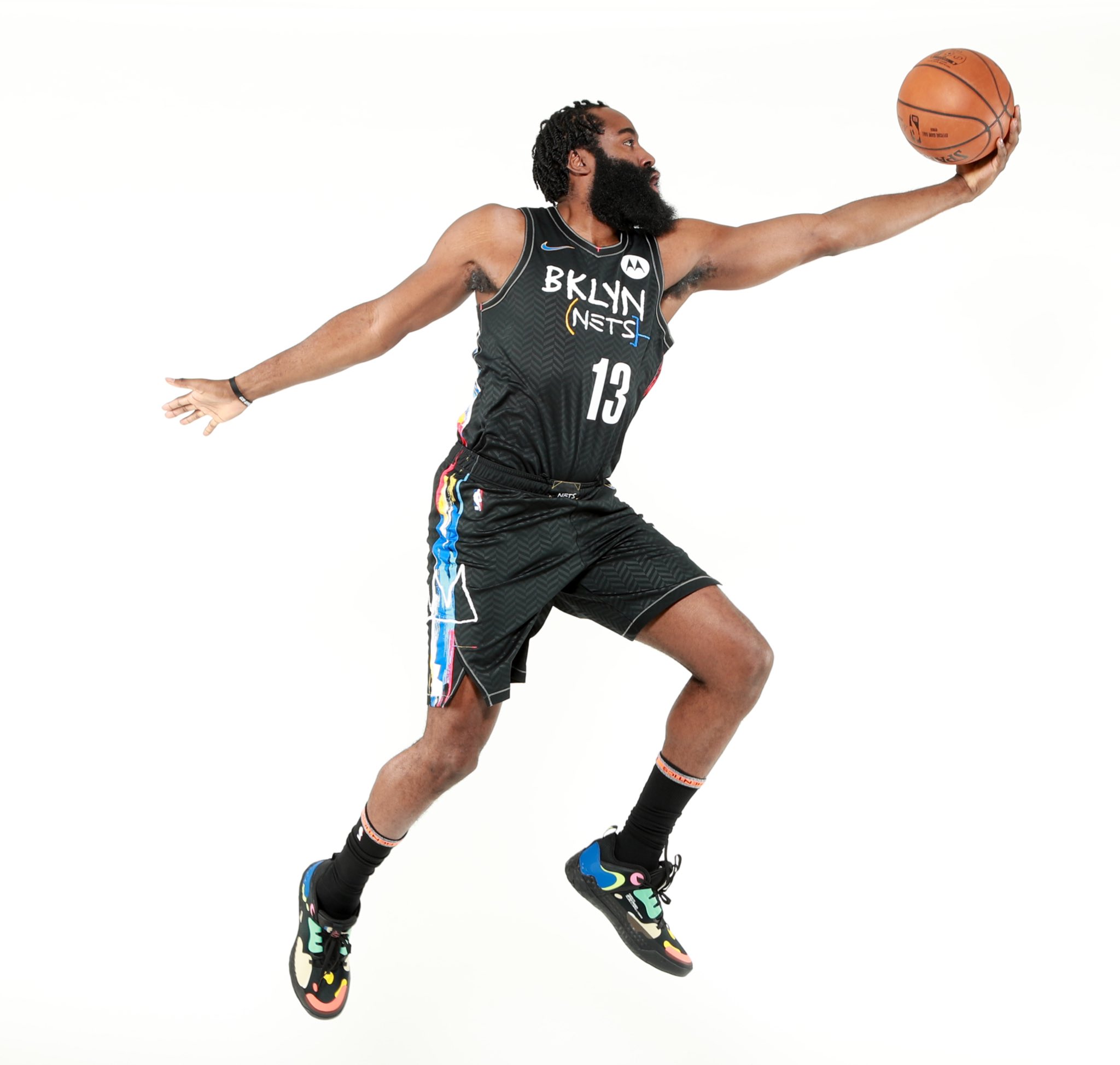 石宇奇2-1险胜周天成 两连胜锁定总决赛四强席位