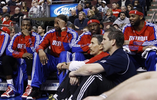 雄鹿队：3年168亿美金，却赛季报销双人组，前景堪忧吗？