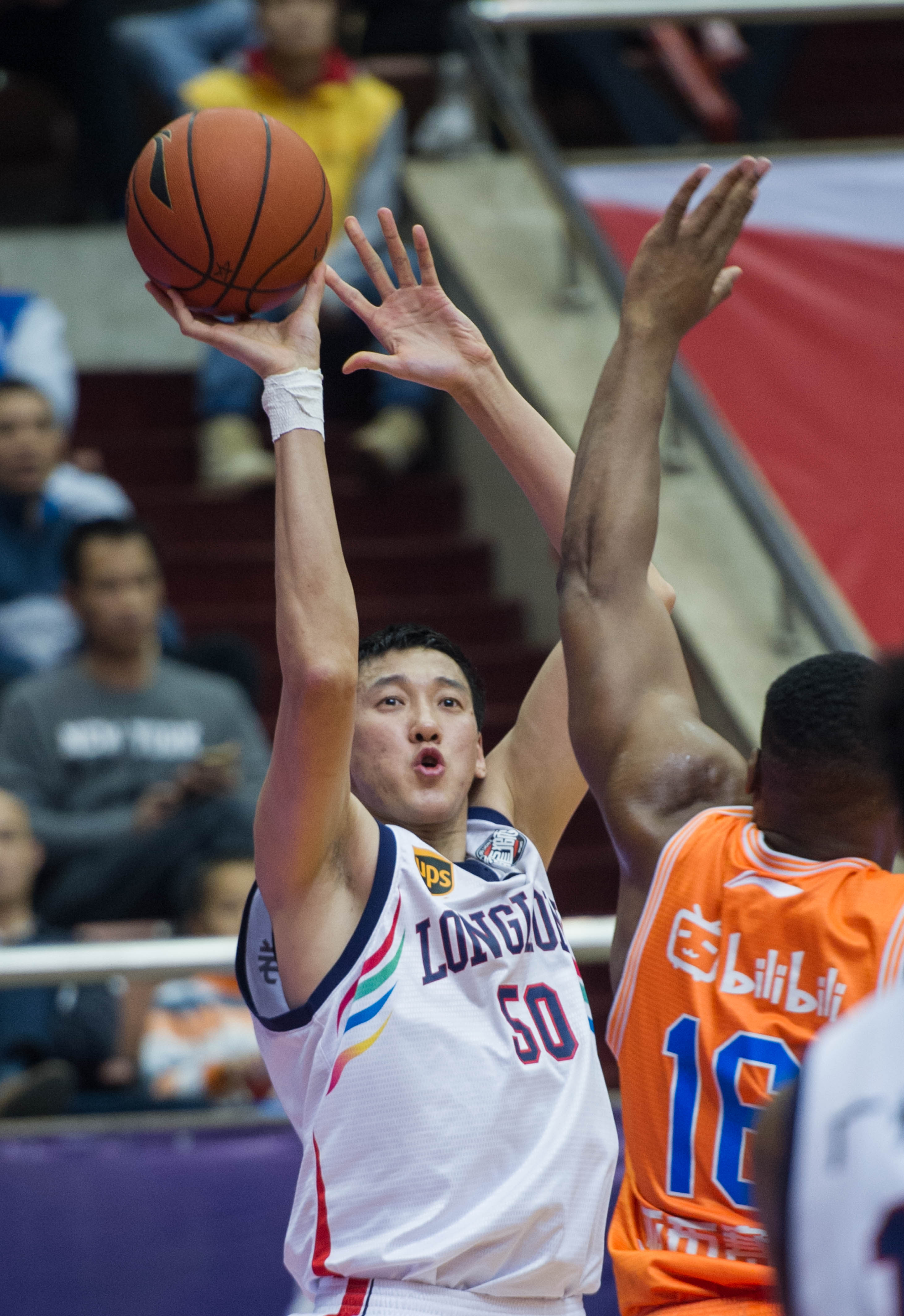 官宣回归！河村勇辉正式与芝加哥公牛签约重返NBA