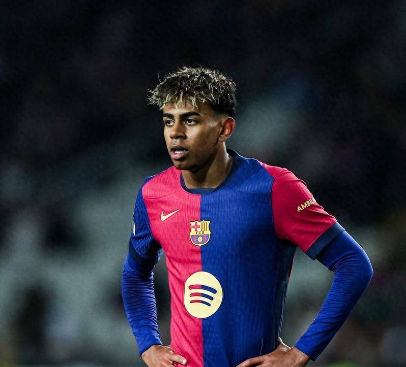 足协发布新规定 严禁职业俱乐部进行＂跨省转让＂