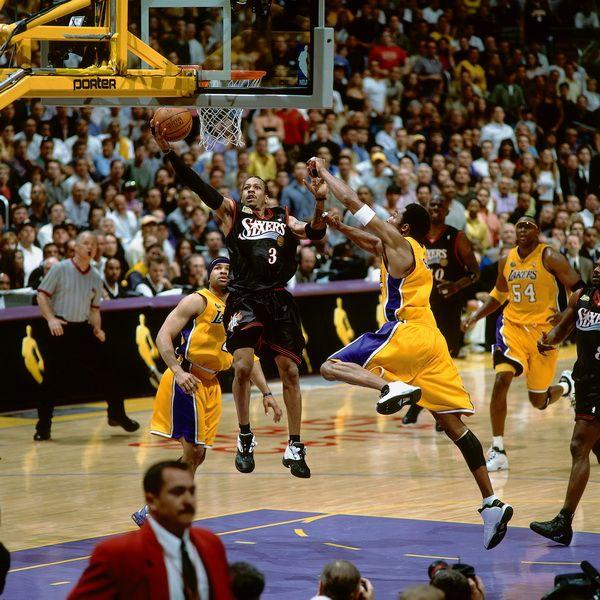 英媒：曼联今天确定临时主帅，让教练团队有时间备战曼市德比