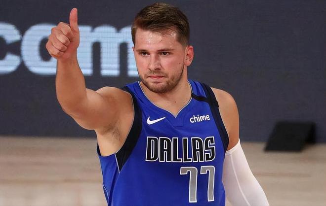 美记：鹈鹕已将锡安摆上交易货架，只要能换回实际的回报即可