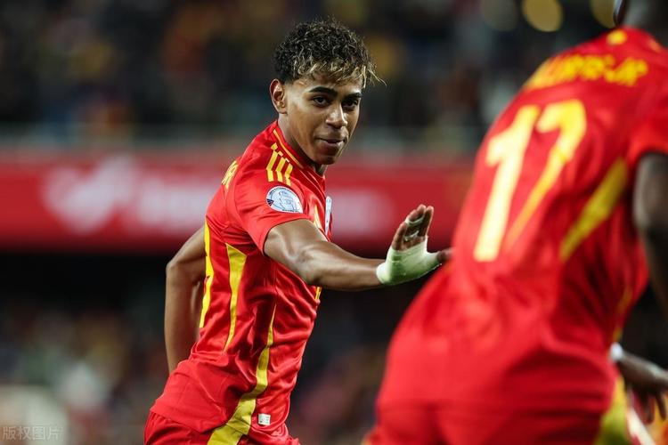 115-110 开拓者险胜马刺 夏普低迷 杨瀚森高效 教练用人引争议