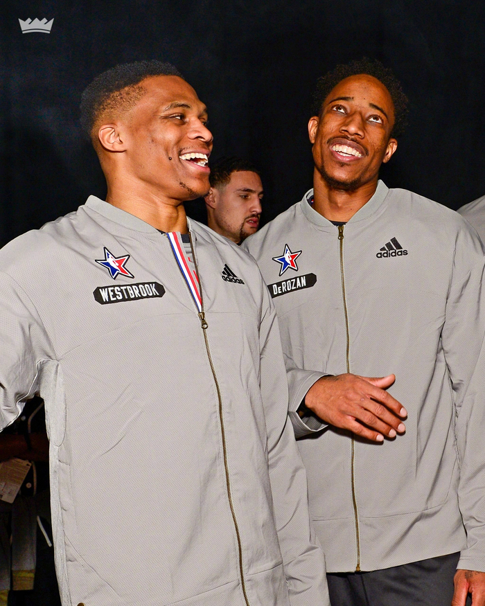 伤势无大碍！TA：哈登今日将首发出战快船与尼克斯的比赛